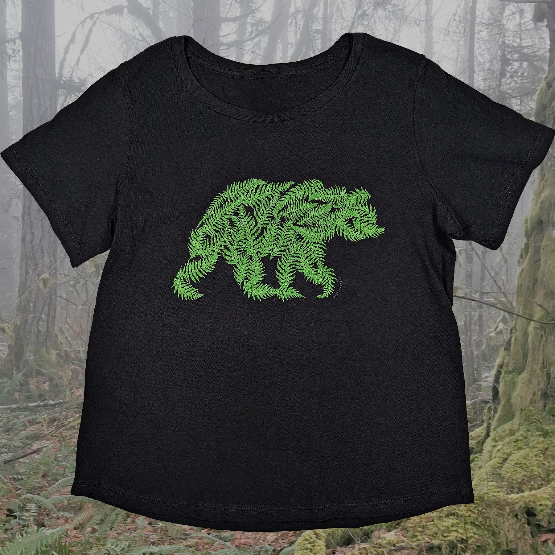 Women's Fern Bear Scoop Neck T-shirt