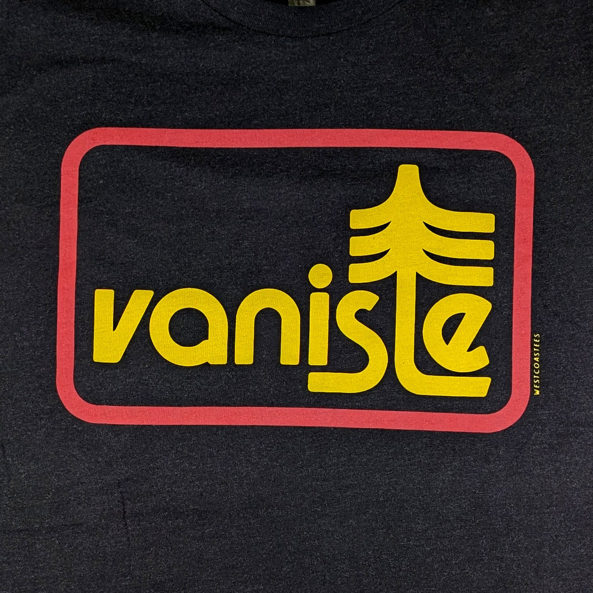 Adult Unisex Retro Isle T-shirt